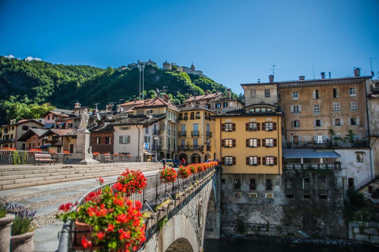 Al Vicolo Del Gallo Varallo Exterior photo